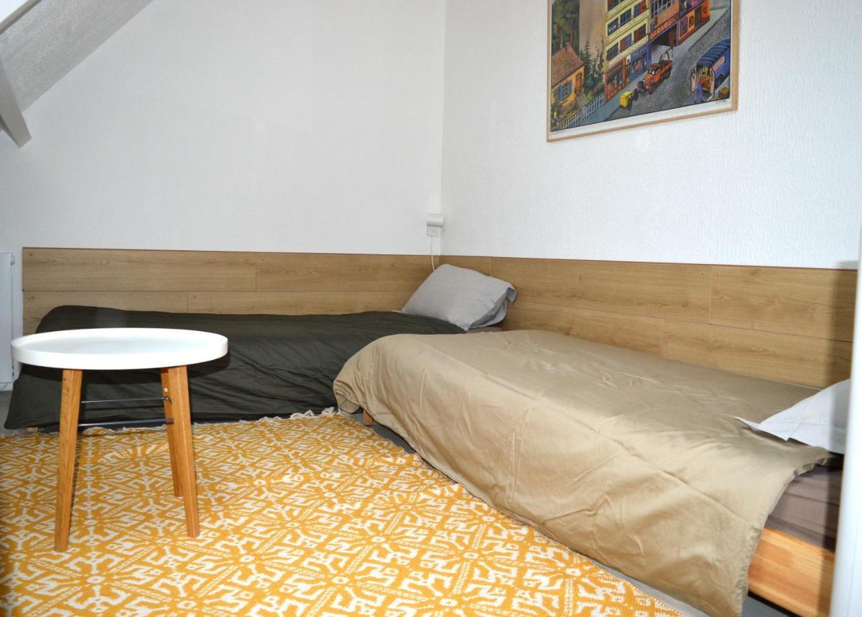 Triplex avec jardinet - wifi - à 400m de la plage Courseulles-sur-Mer Exterior foto